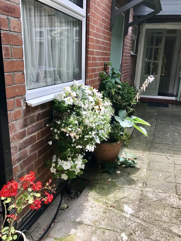 Dairy Guest House York Exterior photo