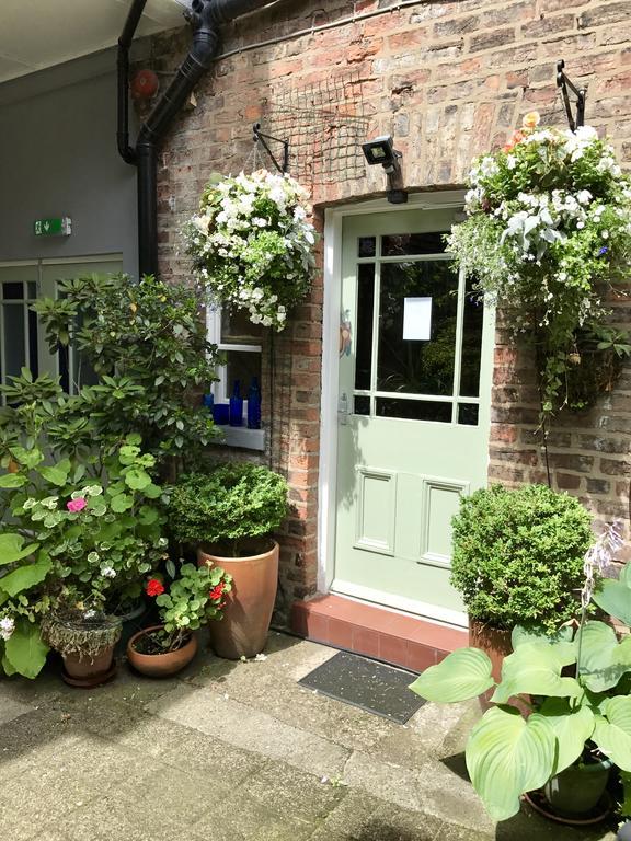 Dairy Guest House York Exterior photo
